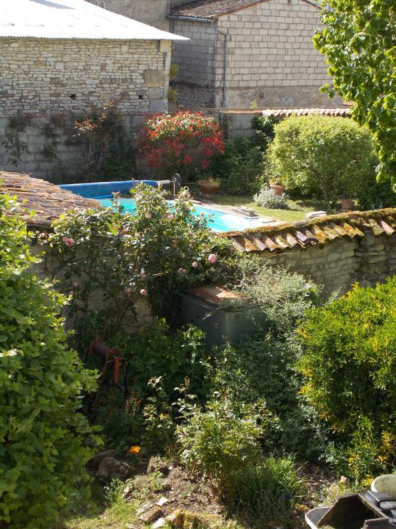 مبيت وإفطار Saint-Hilaire-de-Villefranche A L'Antan - La Ferme D'Octave المظهر الخارجي الصورة